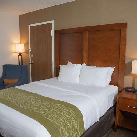 Comfort Inn&Suites Erie Kearsarge Extérieur photo