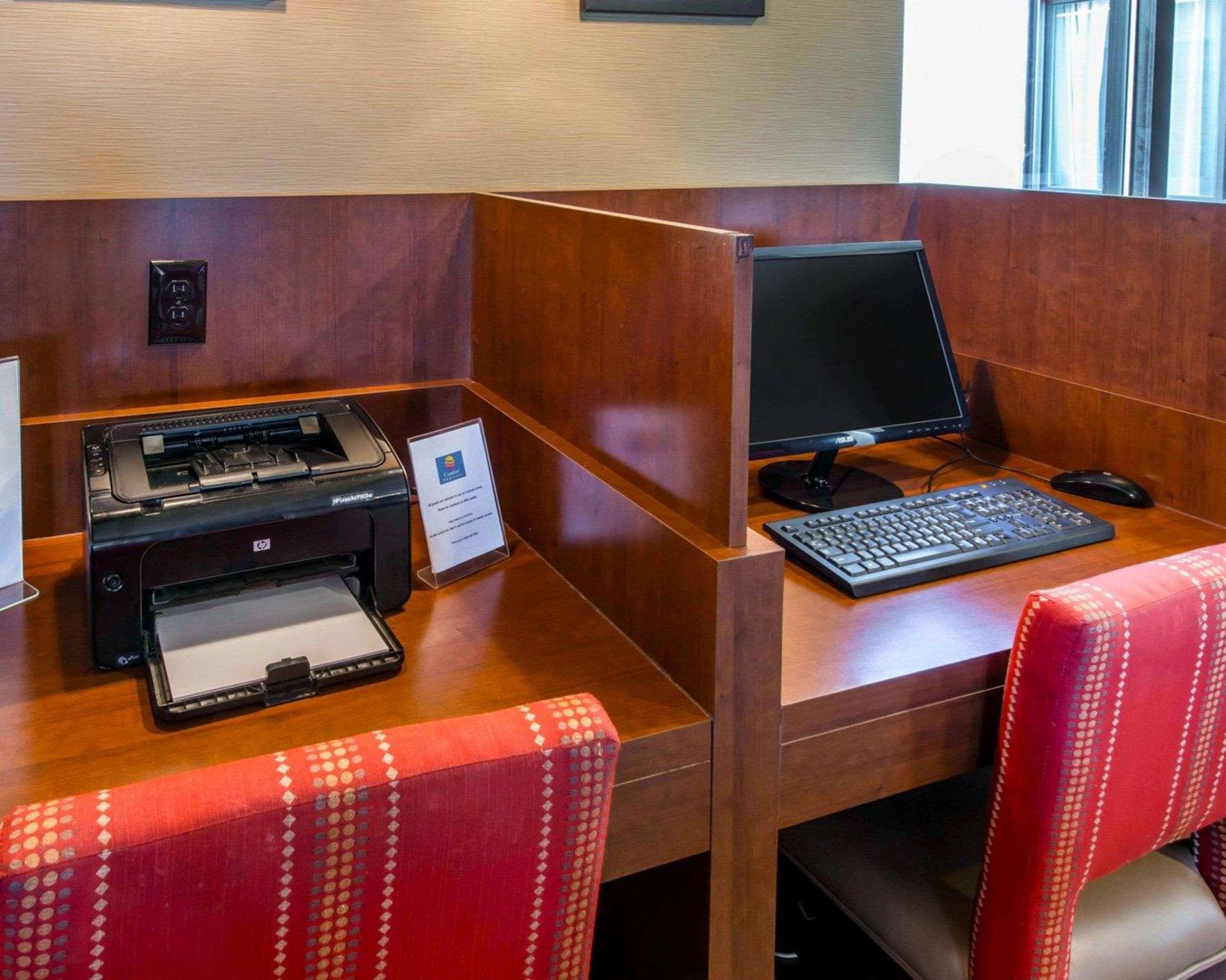 Comfort Inn&Suites Erie Kearsarge Extérieur photo