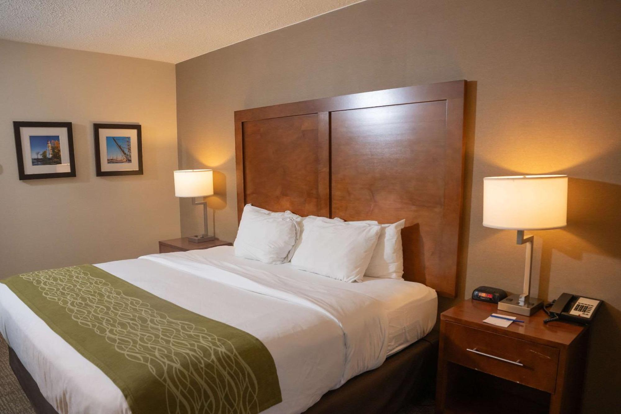 Comfort Inn&Suites Erie Kearsarge Extérieur photo