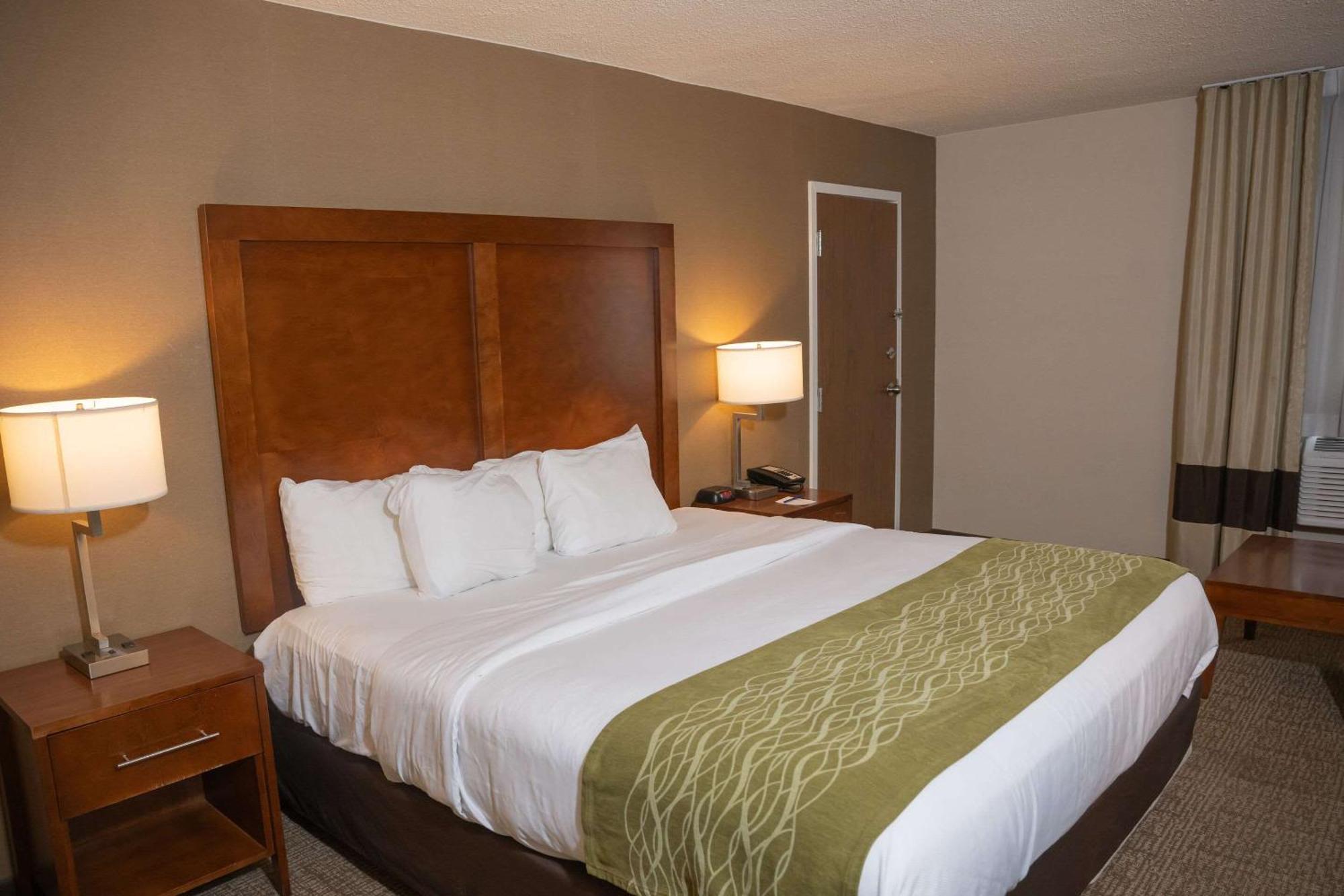Comfort Inn&Suites Erie Kearsarge Extérieur photo