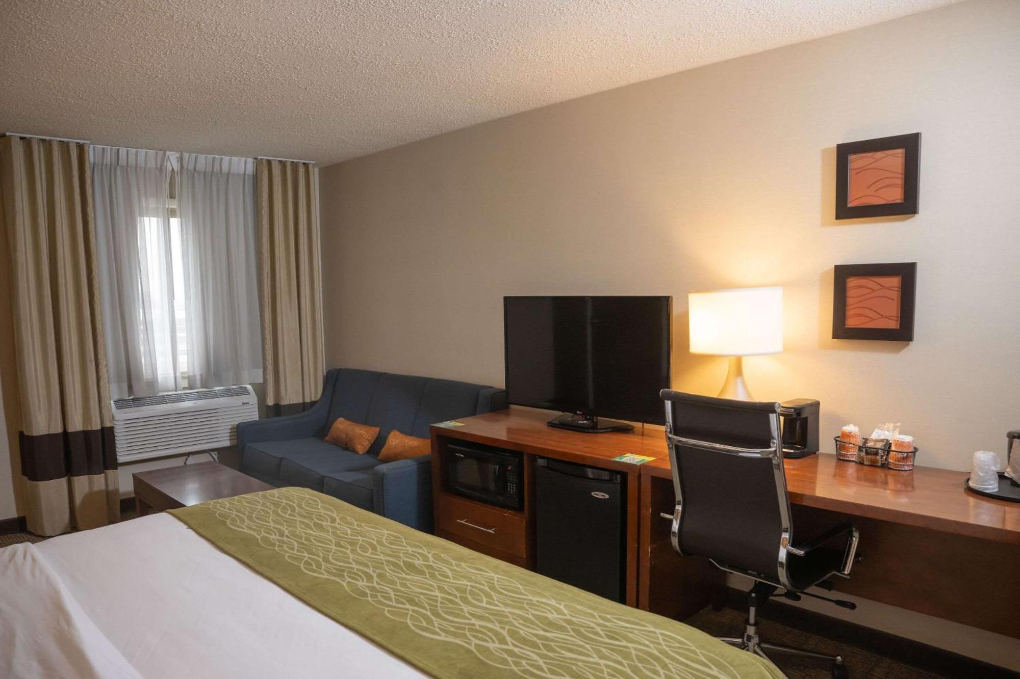 Comfort Inn&Suites Erie Kearsarge Extérieur photo
