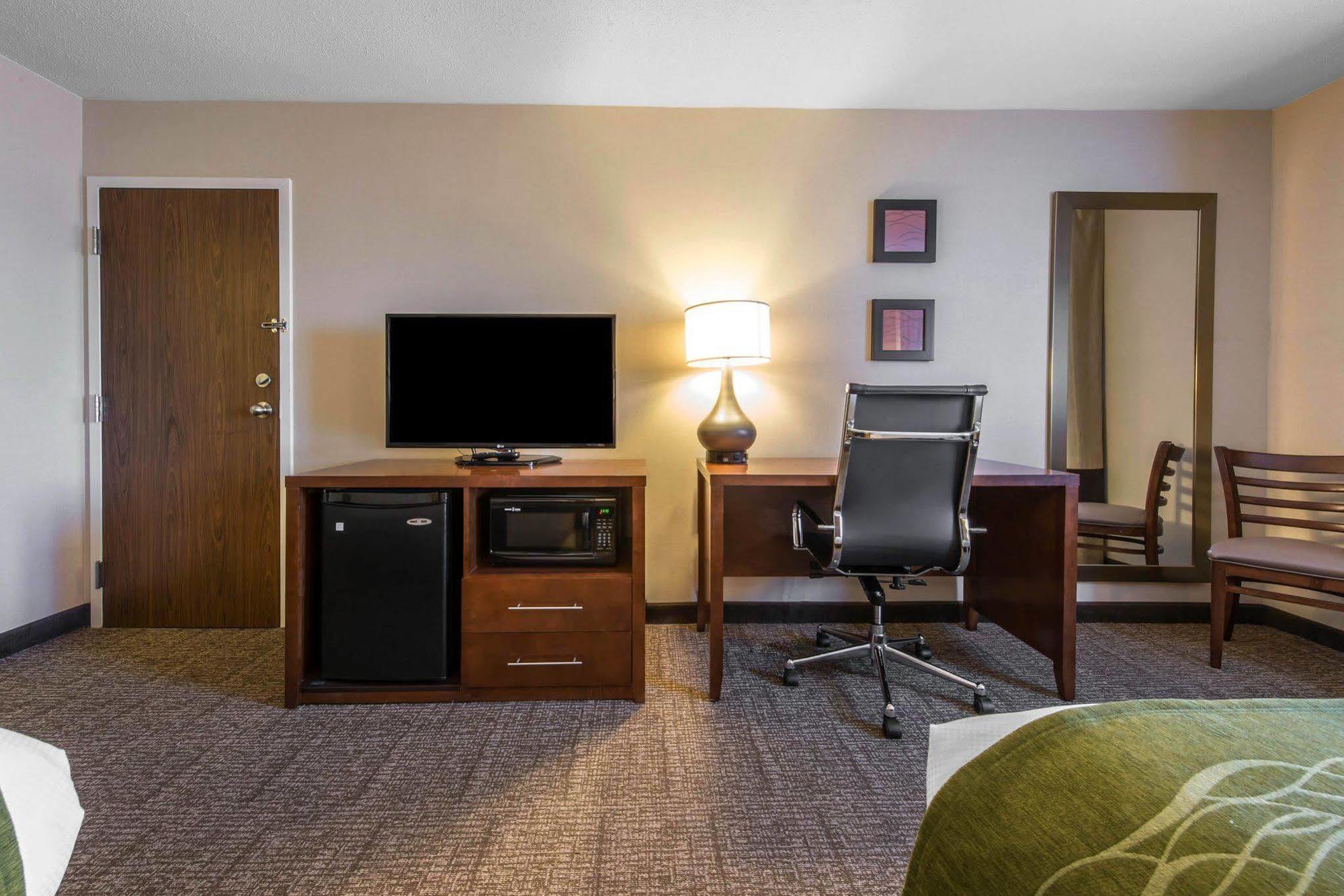 Comfort Inn&Suites Erie Kearsarge Extérieur photo