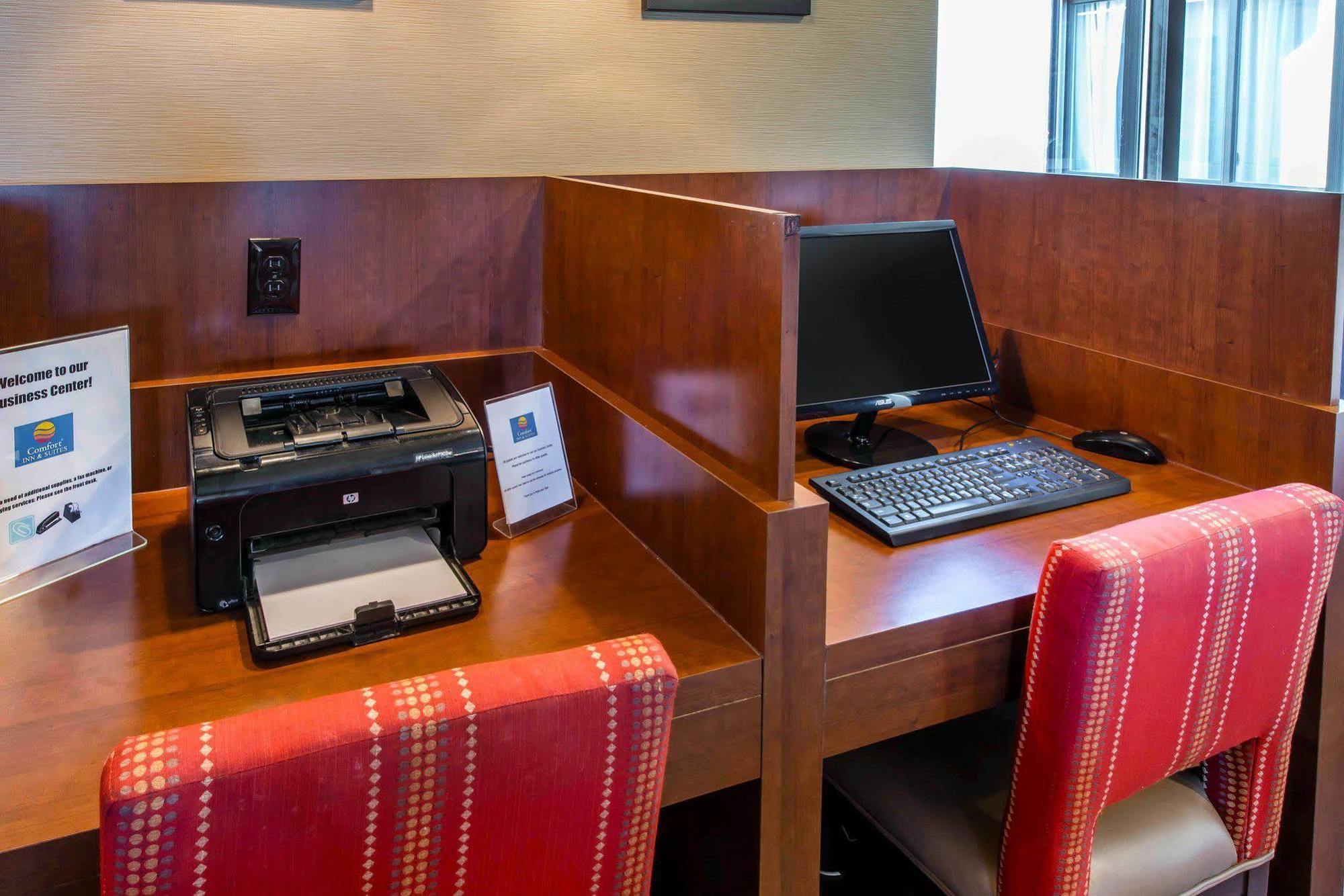 Comfort Inn&Suites Erie Kearsarge Extérieur photo